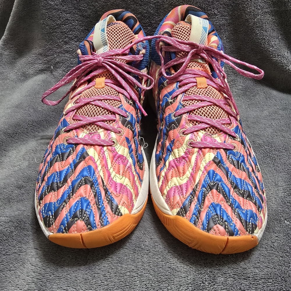 Under Armour HOVR Havoc 5 Clone Glow Basketball Shoe 3026755-600 | Men Size 13 - Picture 2 of 7
